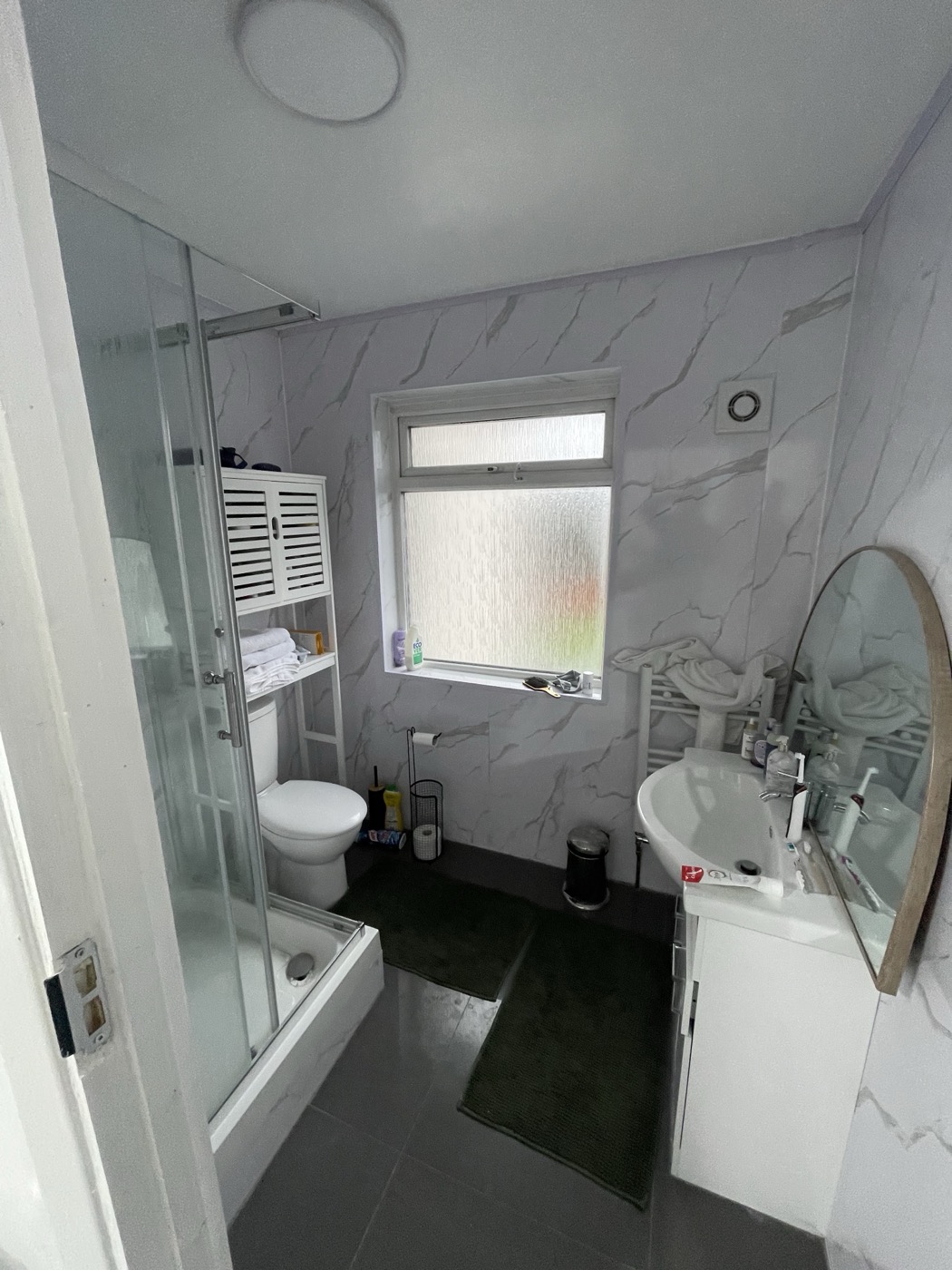 Mill Hill NW7 bathroom before renovation