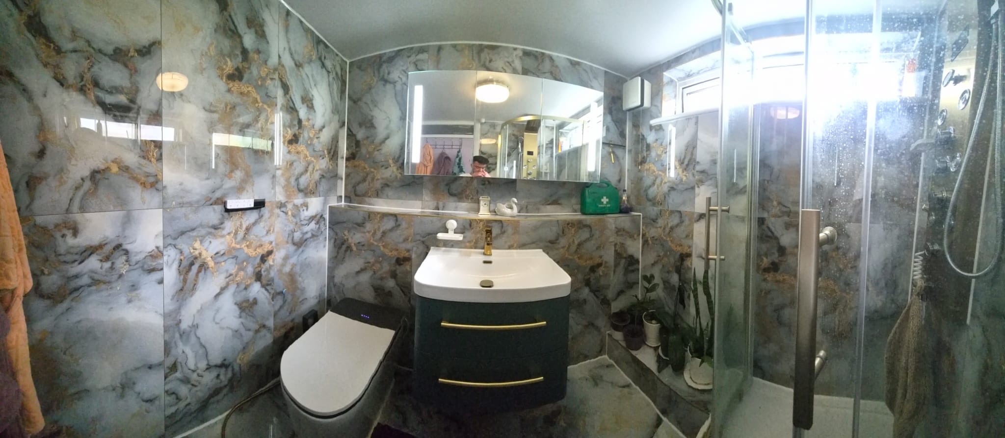 Panoramic view of the completed Woolwich SE18 bathroom renovation by Uz Pro Construction